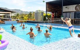 Happy Buddha Hostel & Lodge Guatapé Colombia
